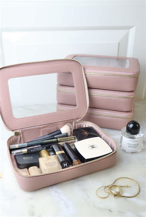 cute aesthetic makeup bag|best cosmetic bags for traveling.